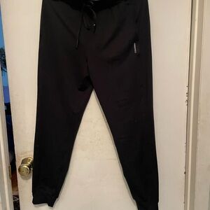 Fabletics joggers super soft